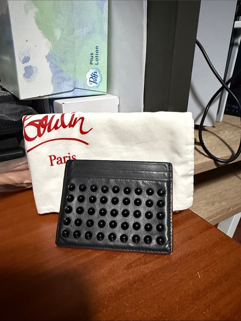 Men's Accessories Identification